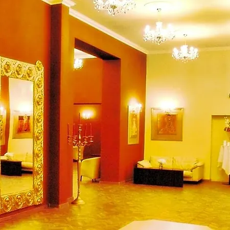 Slovan Hotel Lučenec