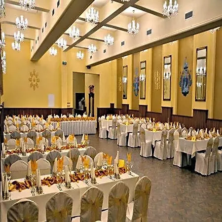 Slovan Hotel 3*