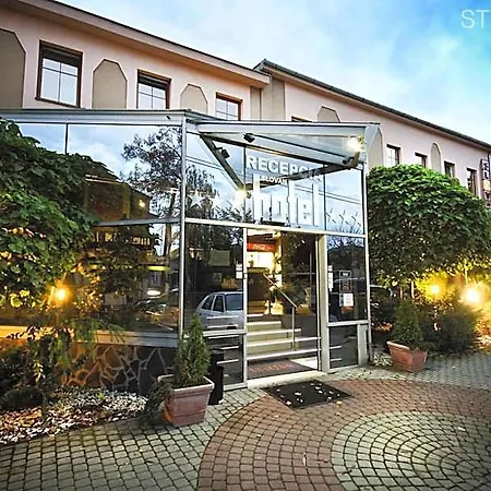 Slovan Hotel Lučenec