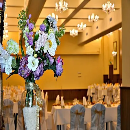 Hotel Slovan 3*