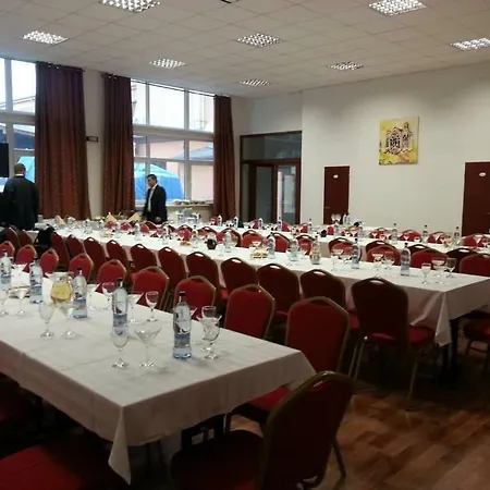 Slovan Hotel