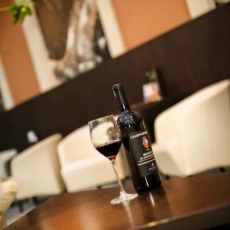 Hotel Slovan Lucenec